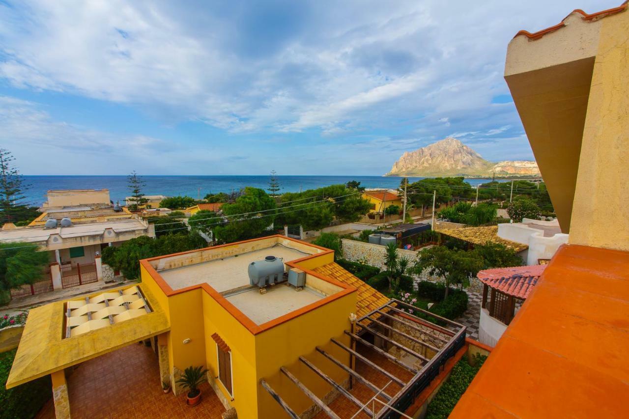 الشقق الفندقية فالديريتْشّيفي  Casa Vacanze L'Orizzonte المظهر الخارجي الصورة