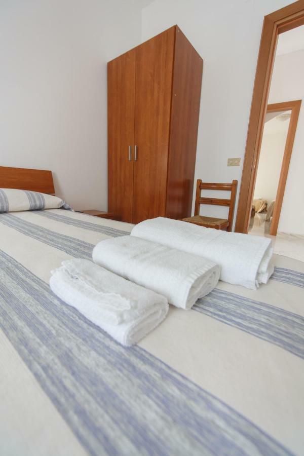الشقق الفندقية فالديريتْشّيفي  Casa Vacanze L'Orizzonte المظهر الخارجي الصورة